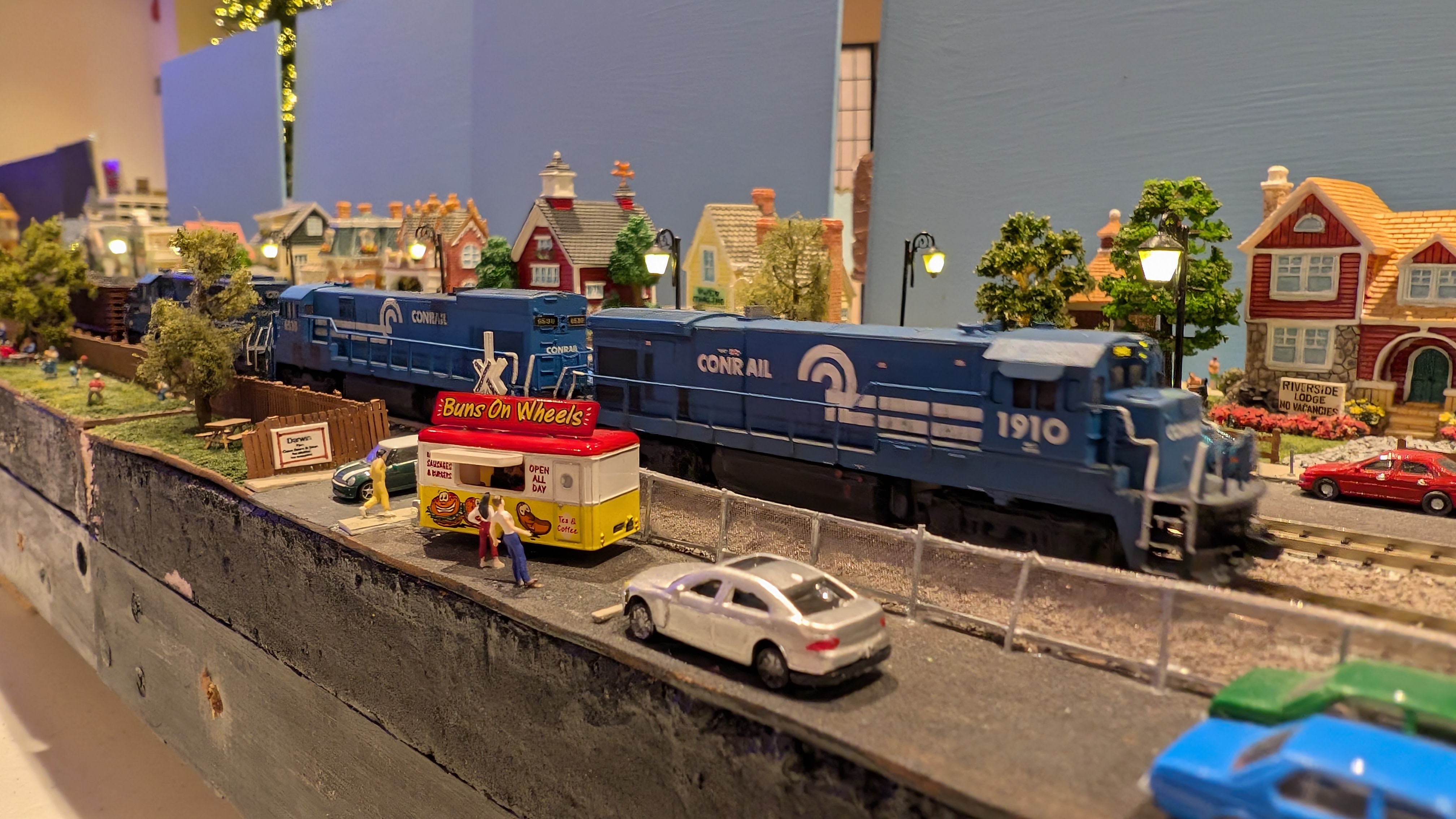 Roland Park Place show layout